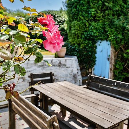 Finest Retreats - Forge Cottage Padstow Exterior photo